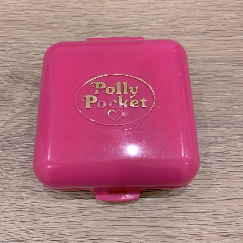 Polly Pocket World Fun Fair Amusement Park 1989 Complete Set